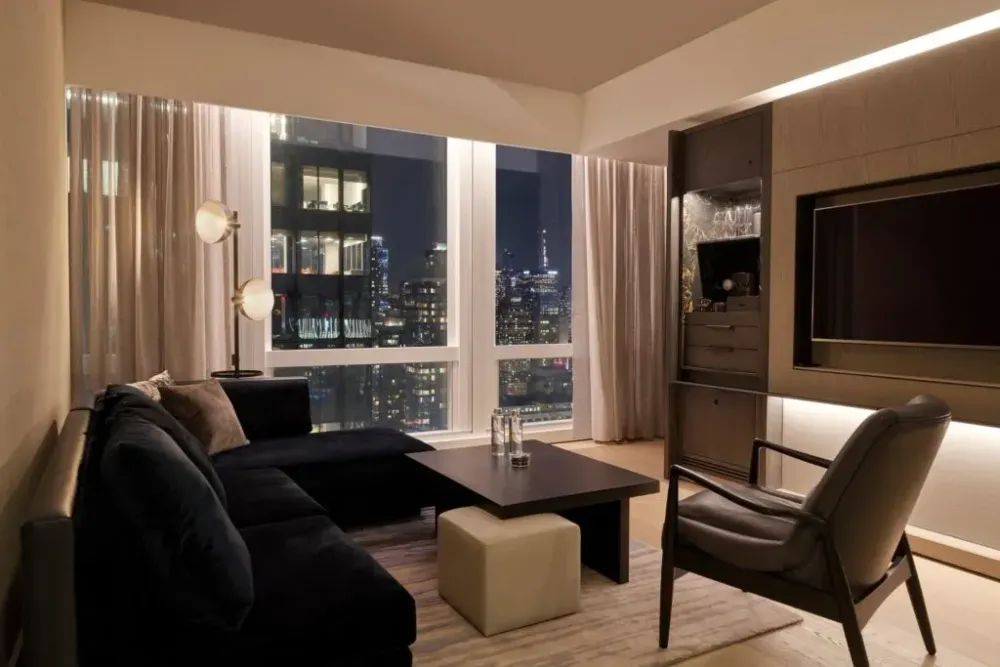 Equinox Hotel New York Room